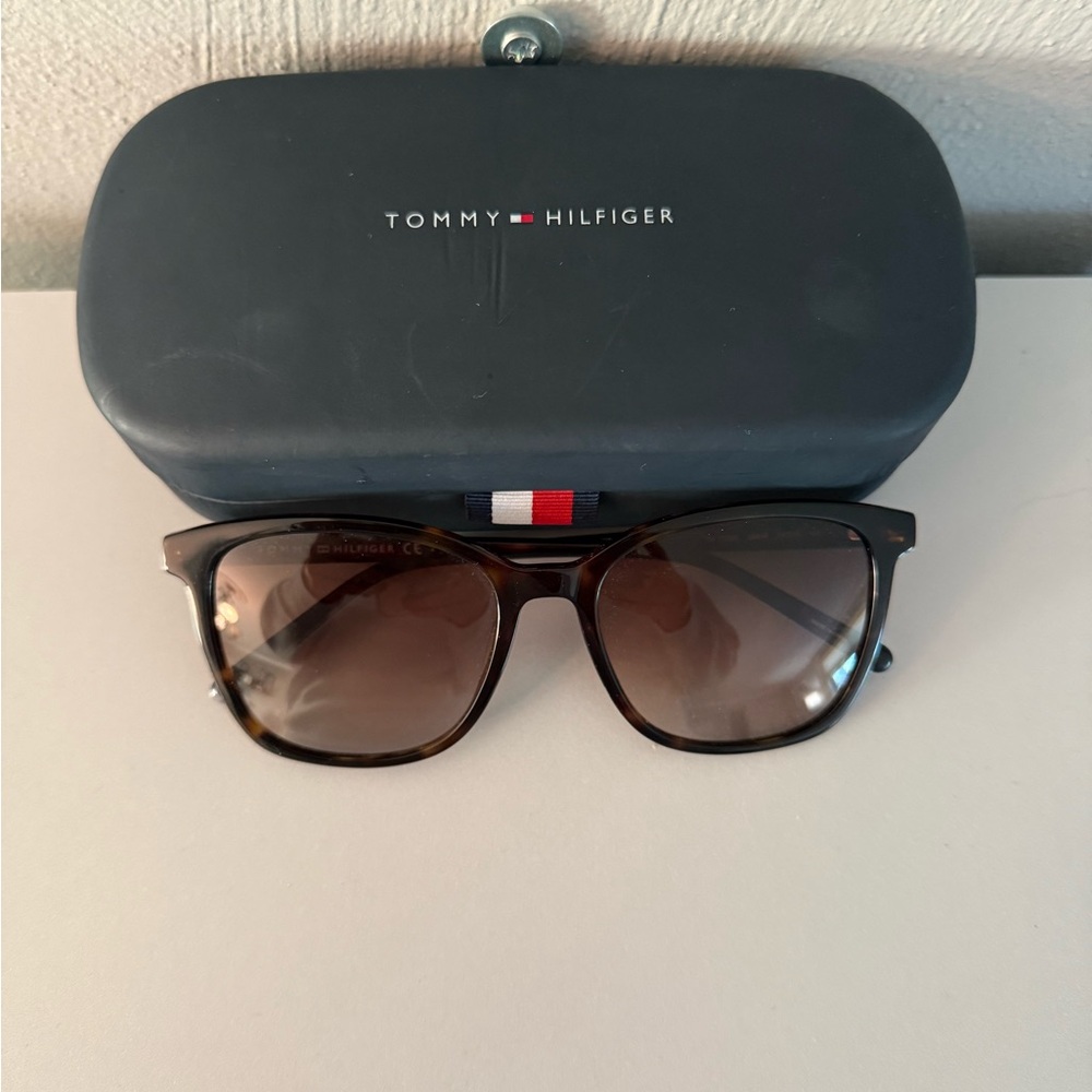 Tommy Hilfiger Tortoise Shell Sunglasses
